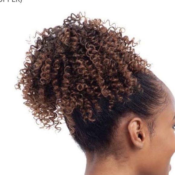 Mayde Beauty Drawstring Ponytail and Bang COCO DOLLIES  NWT - Picture 3 of 6